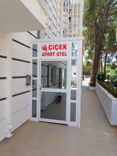 Camlık Mahallesi Apartment | ÇİÇEK APART OTEL