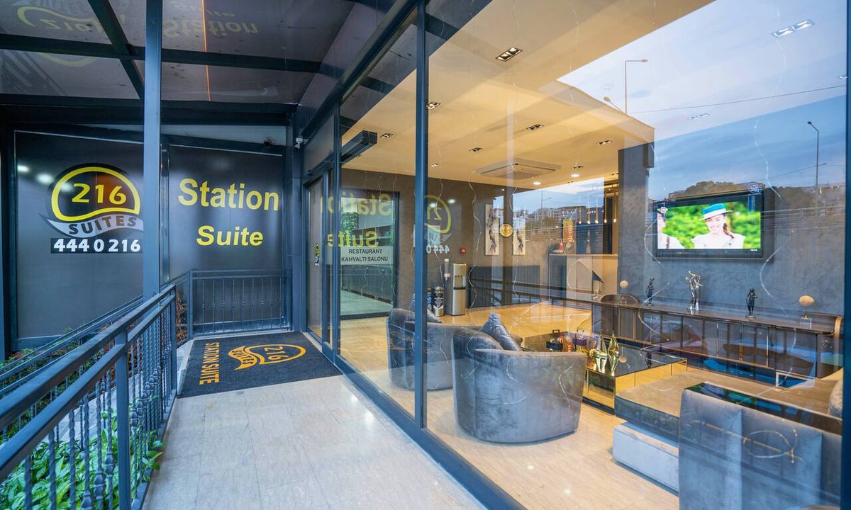 Sekerpinar Hotel | 216 Station Suite Gebze