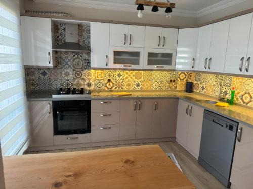Fethiye Apartment | 3 bedroom Close to Mall and bus station