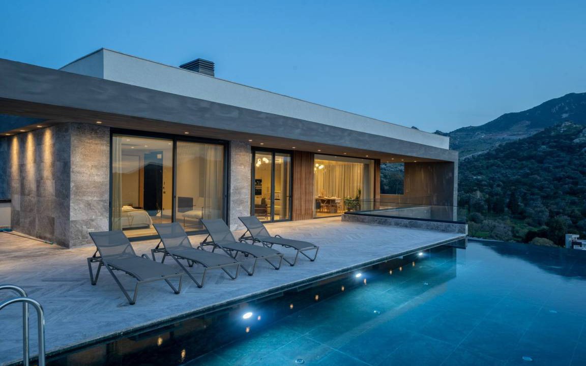 Yalikavak Villa | 550 m² Villa ∙ 6 bedrooms ∙ 12 guests