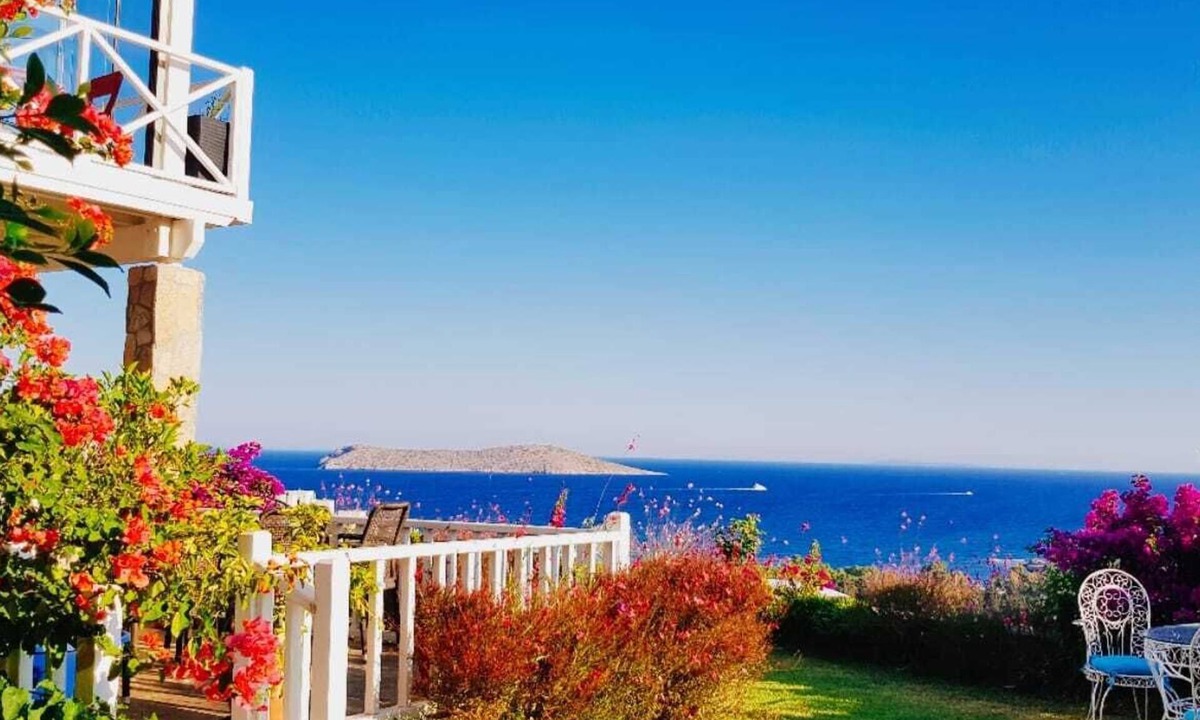 Dagbelen Villa | A Dream Vacation at Villa Lara in Bodrum Gümüslük for Families and Couples