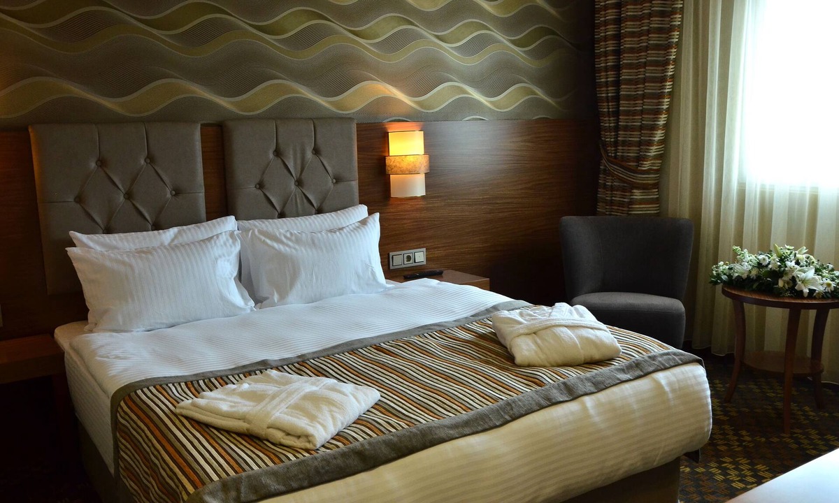 Nilufer Hotel | Adranos Hotel