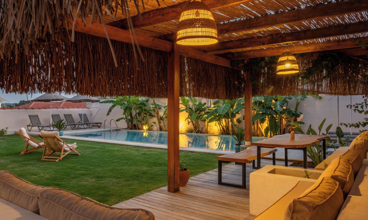 Tokoglu Hotel | Alacati Fora Bella