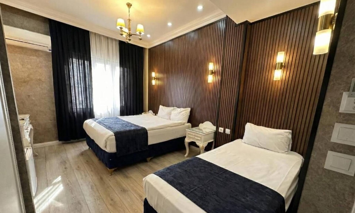 Emin Sinan Hotel | B Coner Hotel Bistro