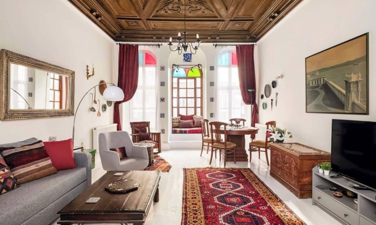 Taksim Apartment | Beautiful authentic ottoman home in the heart of the old city