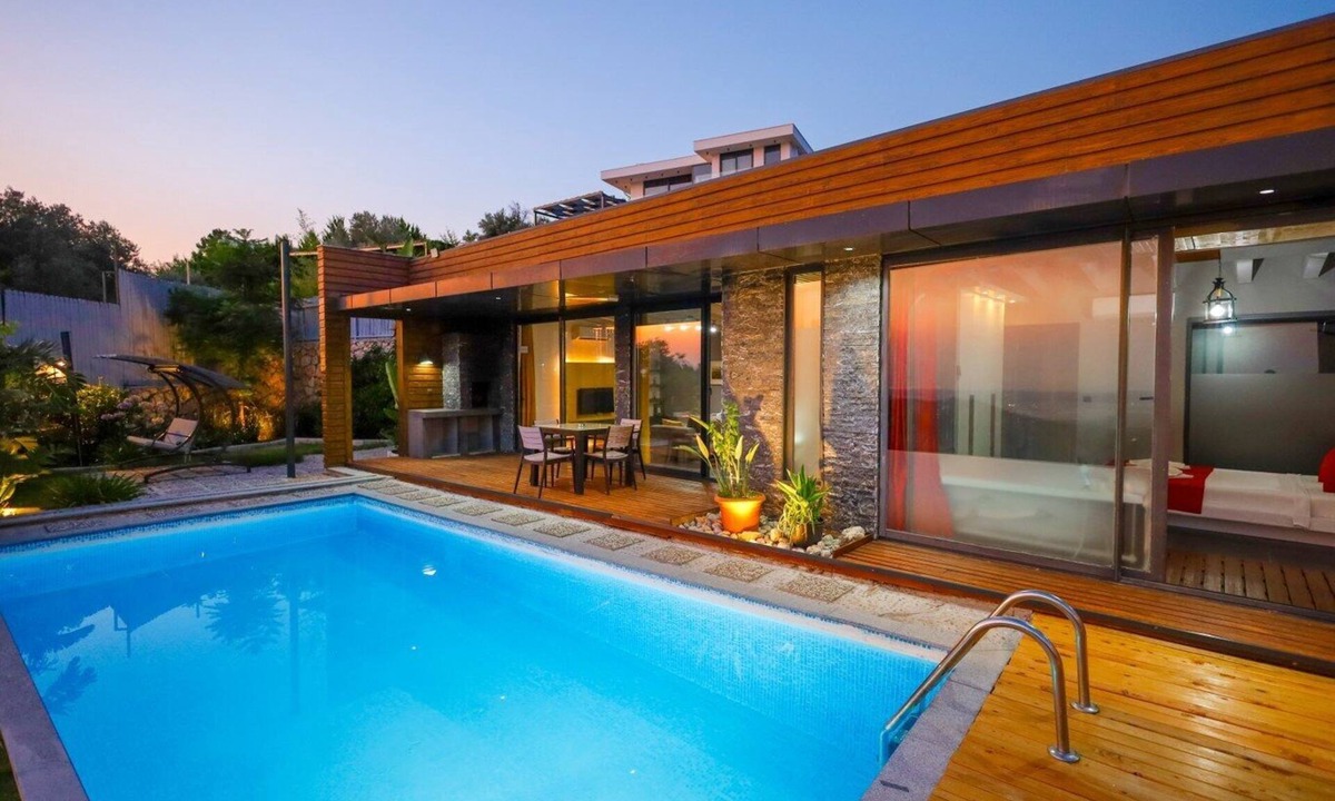 Uzumlu House | Beautiful New Comtemporary Honeymoon Villa with Secluded Pool & Panoramic Views