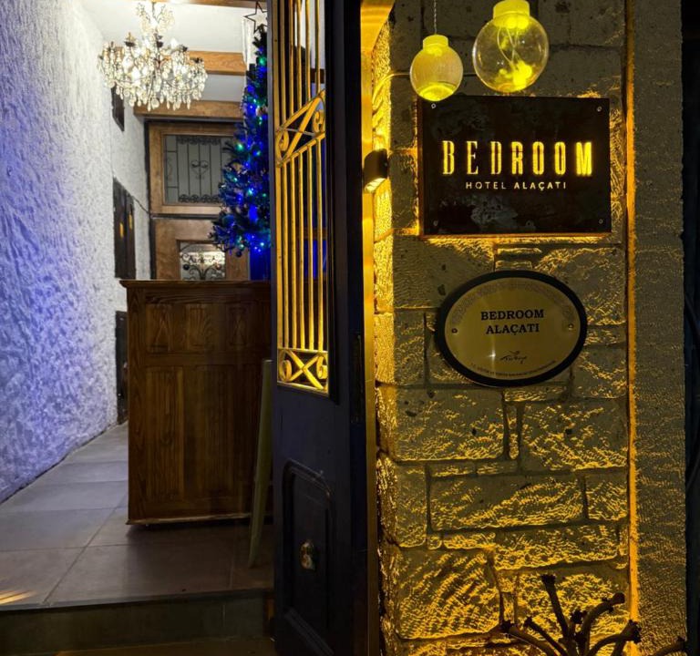 Alacati Hotel | Bedroom Alaçatı