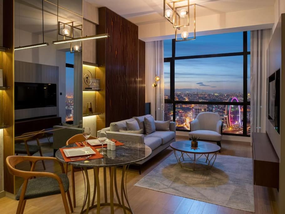 Karakoy Apartment | Brand-New 1 Bedroom Apartment with Balcony