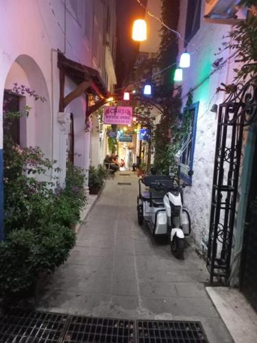 Bodrum City Center Hotel | Carsi Butik Otel Bodrum