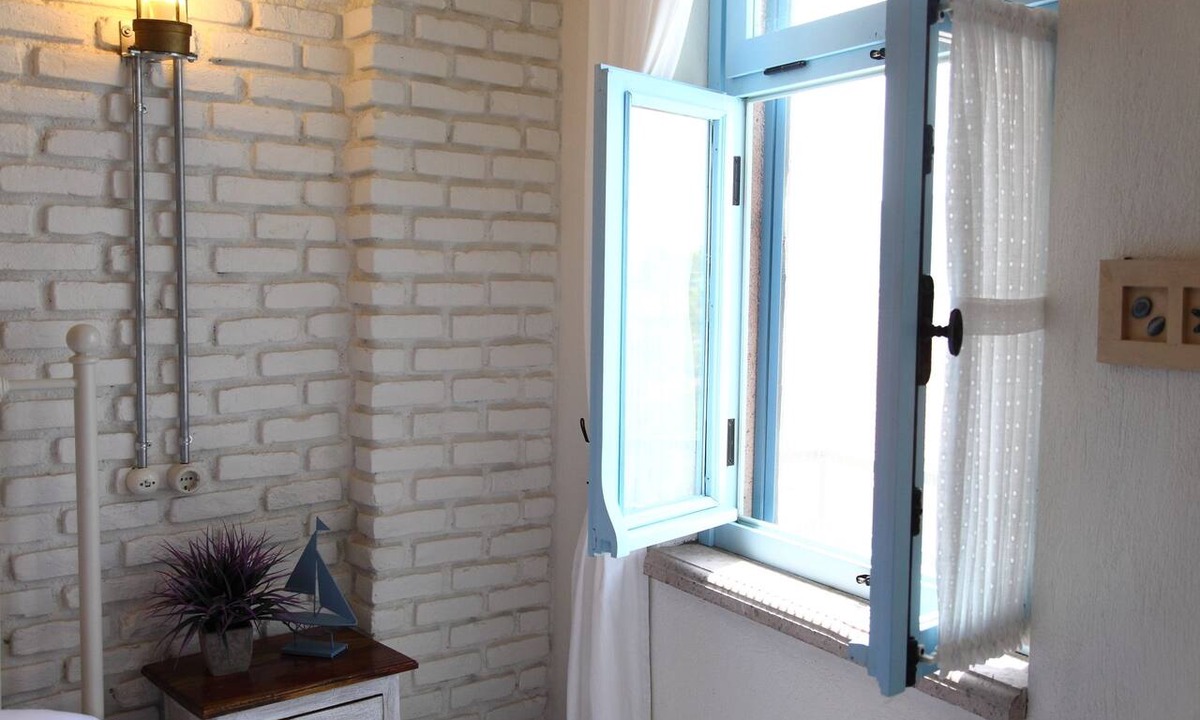 Ayvalik City Center Hotel | Cesmeli Han