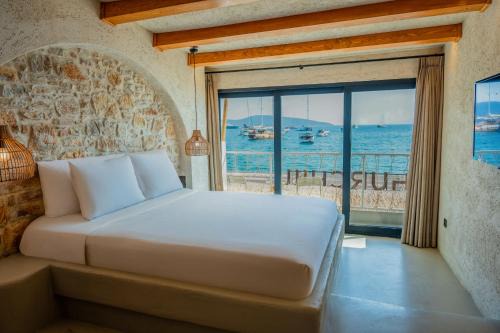 Bodrum City Center Hotel | Churchill Townhouse