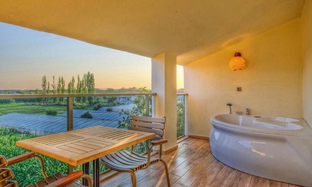 Ciftlik Hotel | Ciello Suites Otel