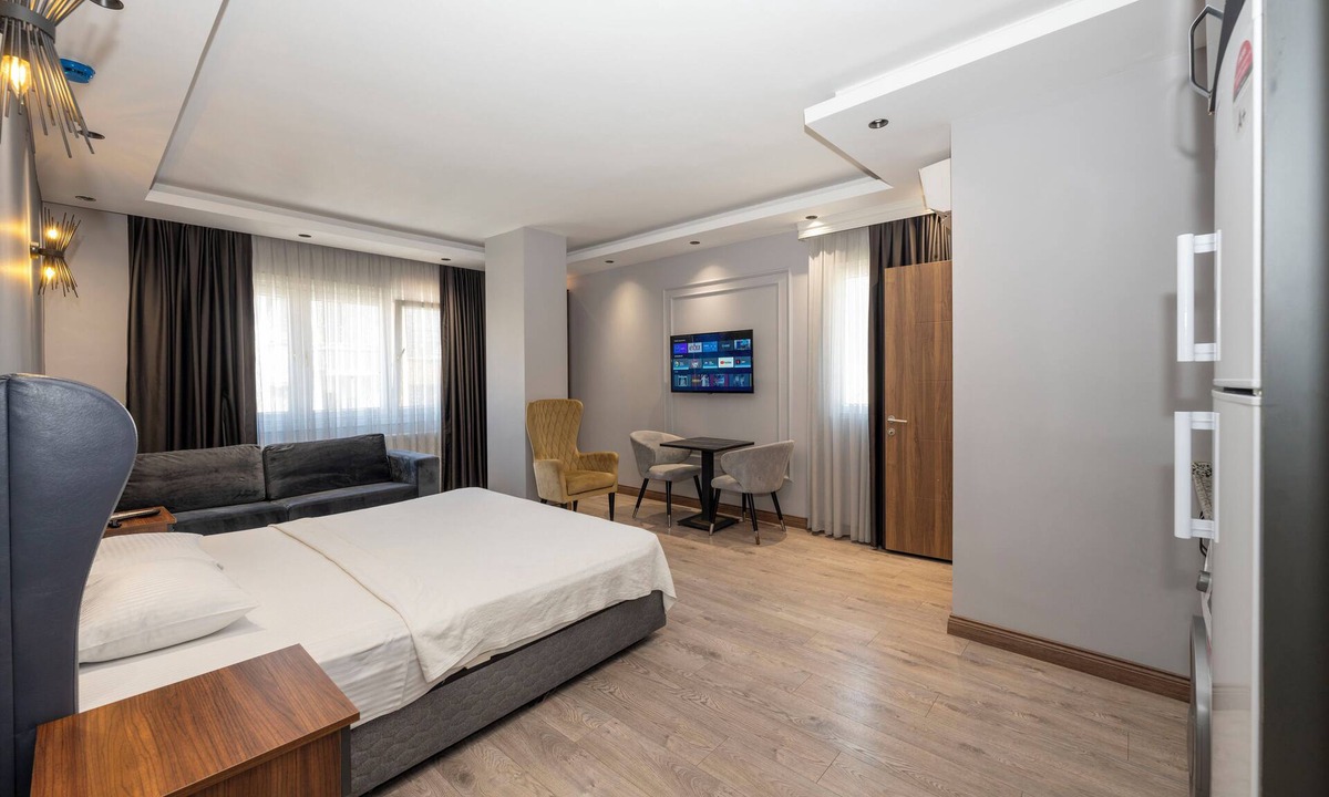 Bahcelievler Hotel | Comfort Suites Hotel