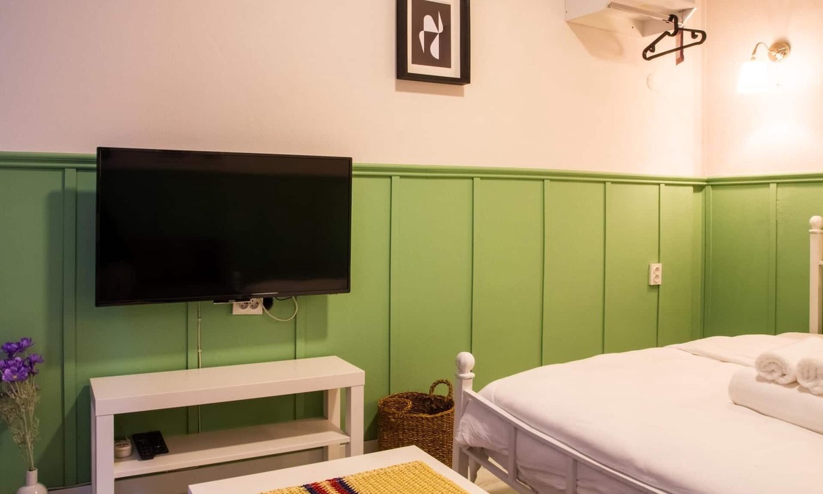 Old Town Apartment | Cozy Studio Flat 5 min to Kordon Alsancak in Izmir