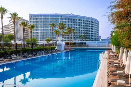 Kundu Resort | Crystal Centro Pearl Collection - Ultimate All Inclusive