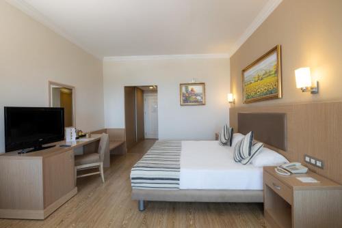Belek Golf Area Resort | Crystal Tat Beach Pearl Collection - Ultimate All Inclusive
