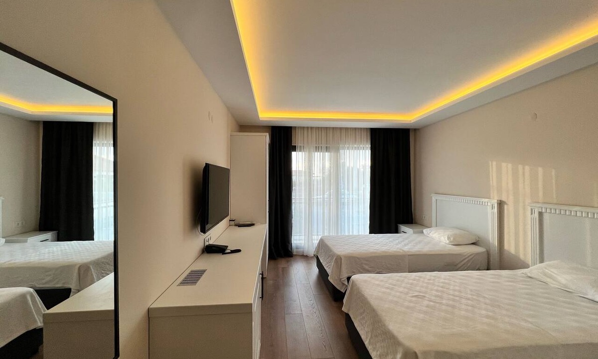 Ezine Hotel | DADA OTEL