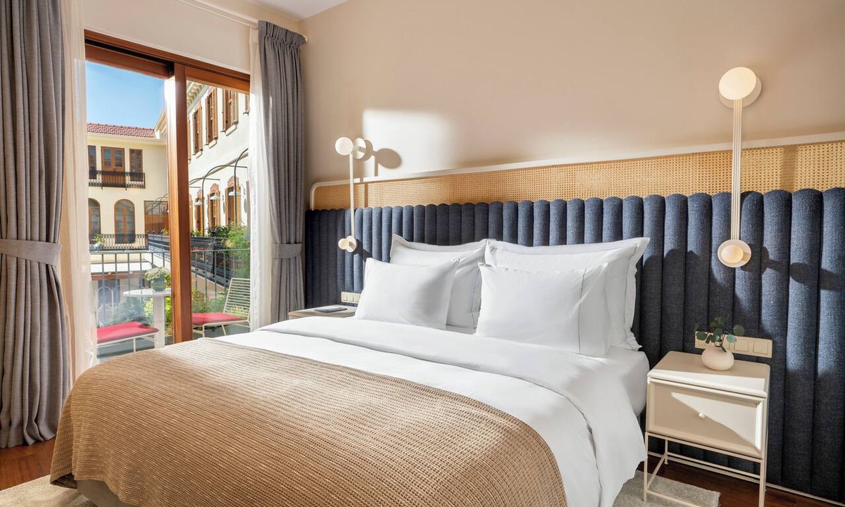 Galata Hotel | Ecole St Pierre Hotel