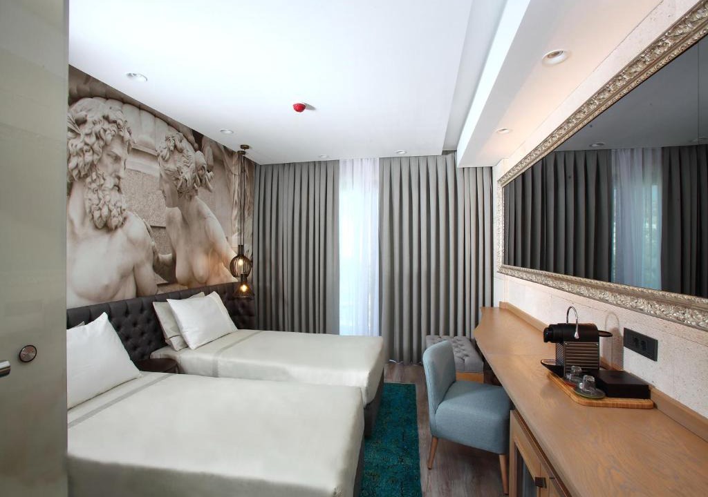 Bodrum City Center Hotel | Eskiceshme Bodrum Marina