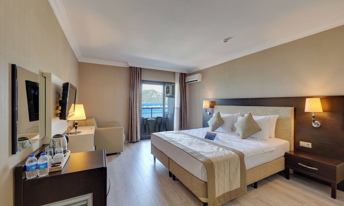 Icmeler City Center Hotel | Faros Premium Beach Hotel