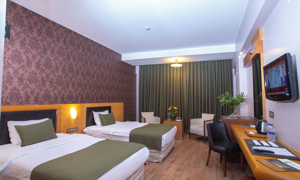 Defne Hotel | GRAND BOĞAZİÇİ OTEL