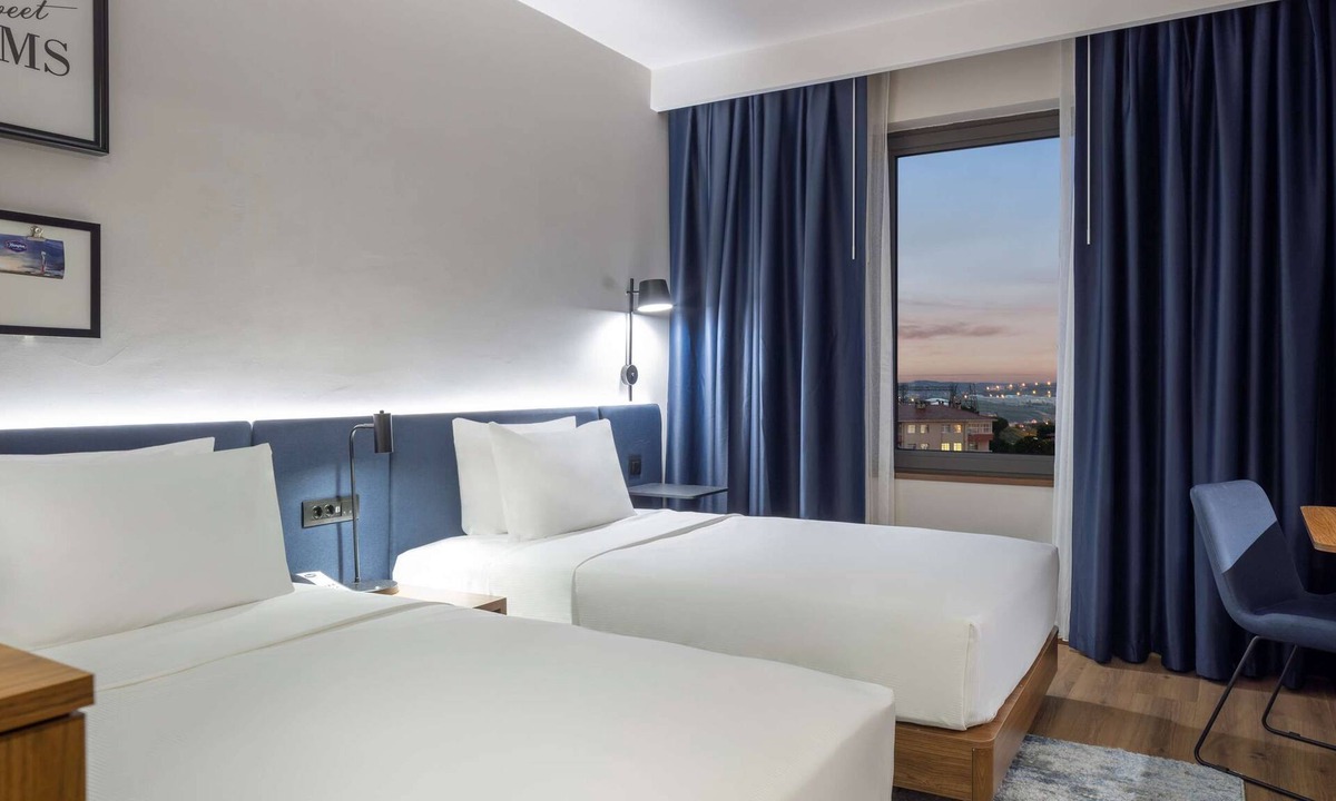 Arnavutkoy Hotel | Hampton by Hilton Istanbul Airport, Arnavutkoy