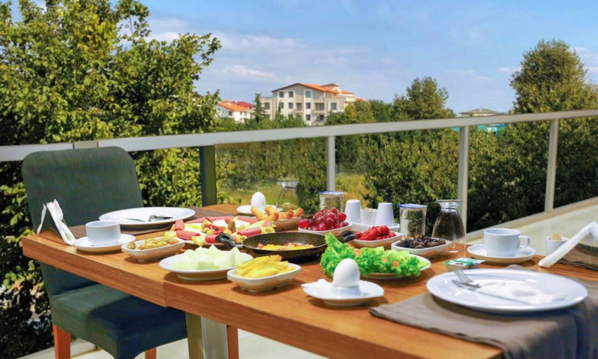 Altinova Bed & Breakfast | HELENAPOLİS OTEL