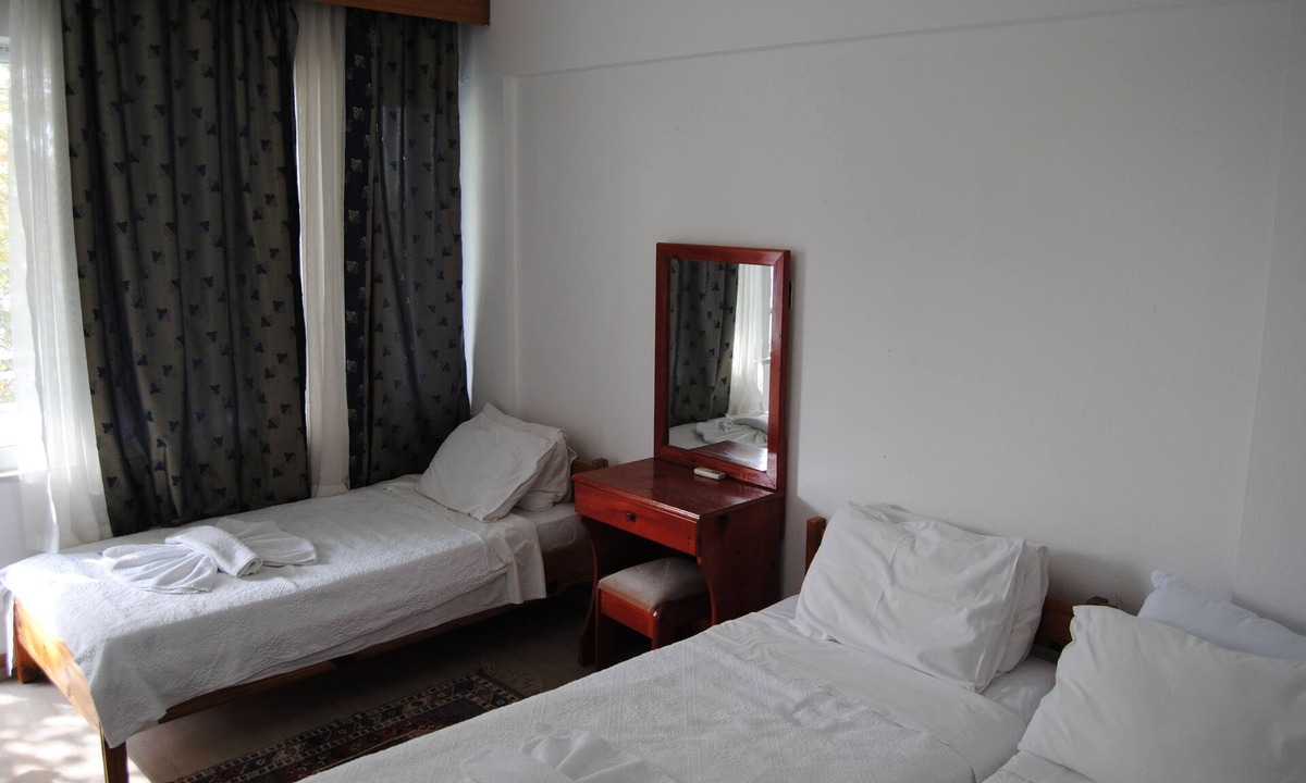 Tevfikiye Hotel | Hisarlik Hotel