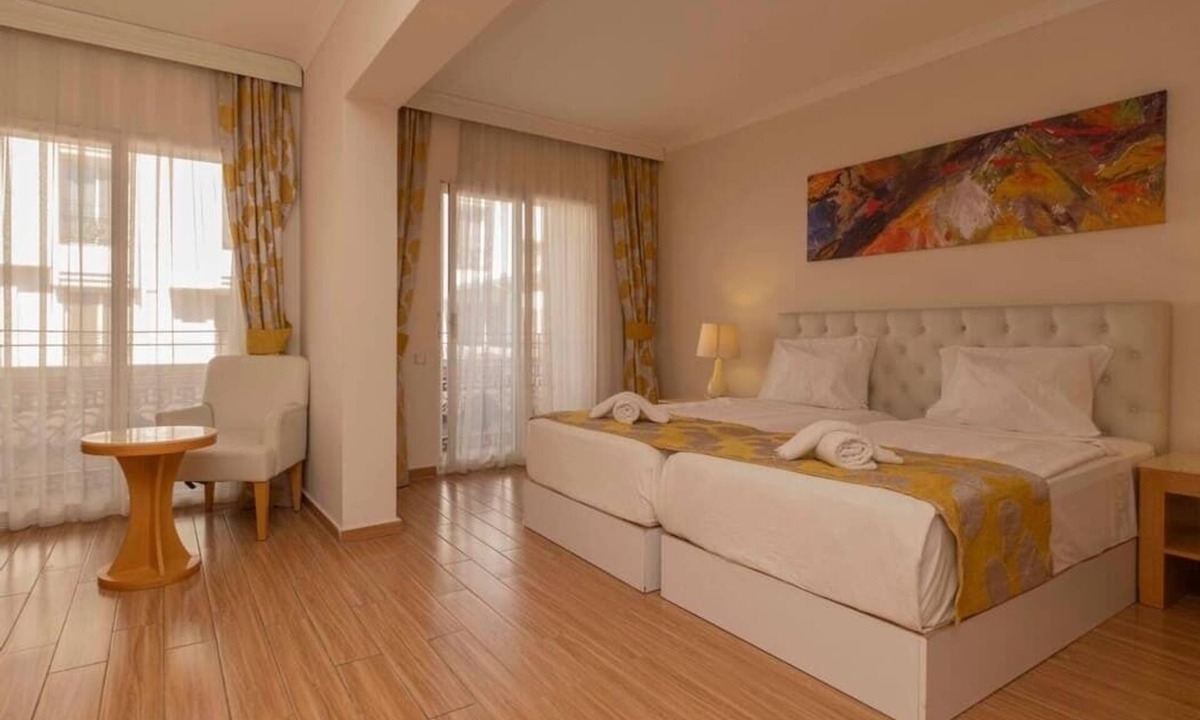 Bodrum City Center Resort | Ladonia Hotels Delmare - All Inclusive