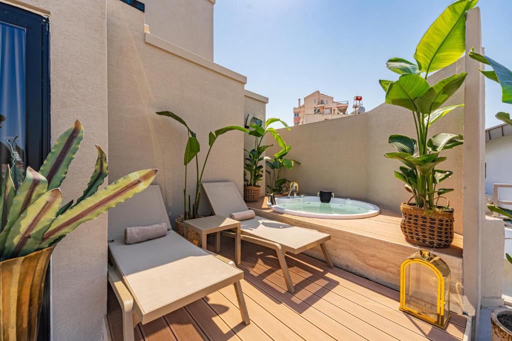 Eski Lara Hotel | Looks Prive Suites