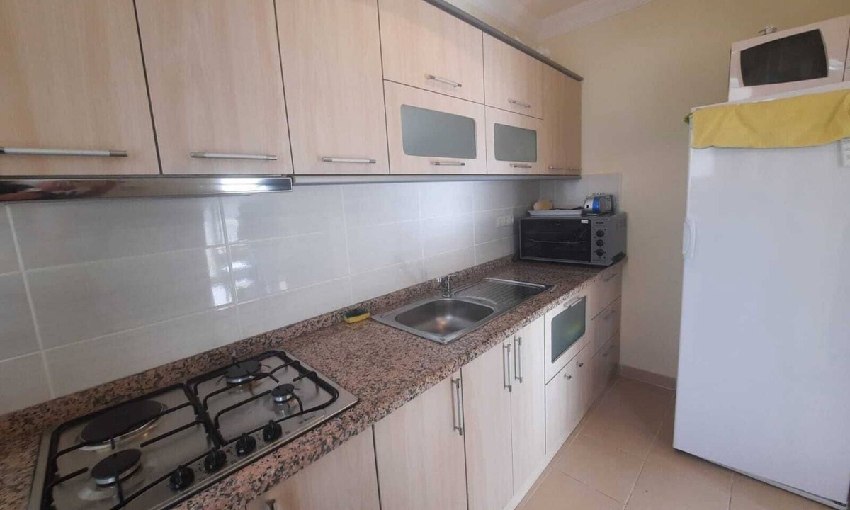 Didim Apartment | Lovely 2-Bed Apartment three communal pool Didim