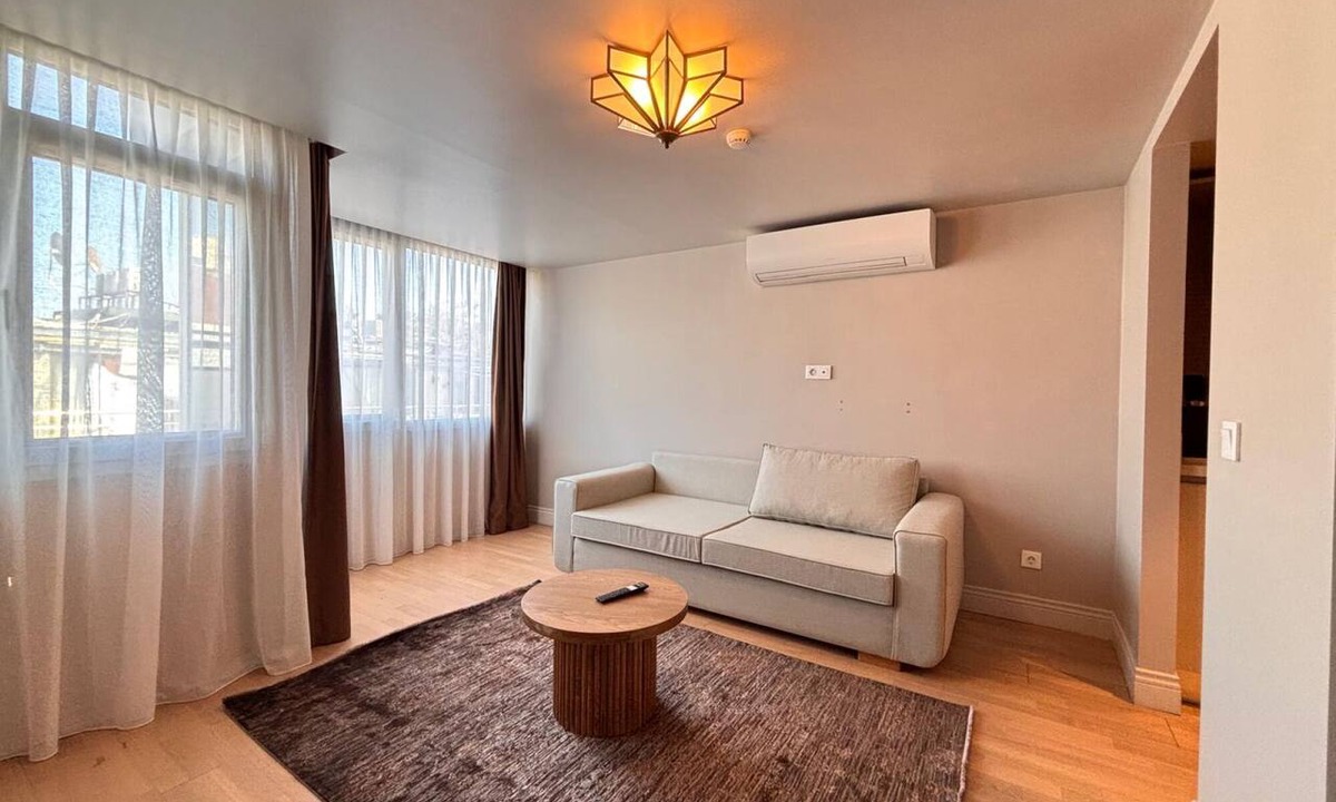 Karakoy Apartment | Luxury 1BR Near Galataport & Bosphorus