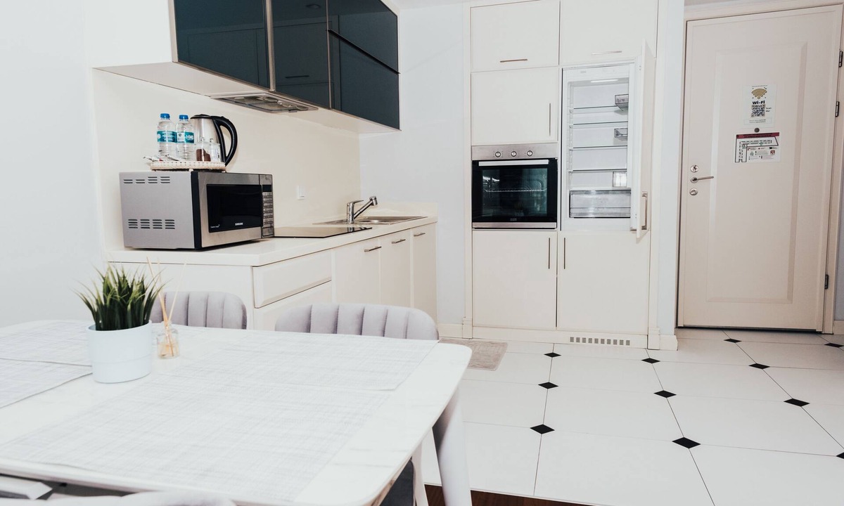 Taksim Apartment | Luxury Apartment near Taksim with GYM & Pool