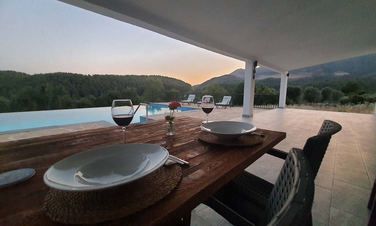 Fethiye Villa | Luxury large countryside villa, 15 kilometers from Calis Beach in Fethiye.