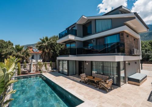 Oludeniz Villa | Luxury Villa Heated Pool & Spa