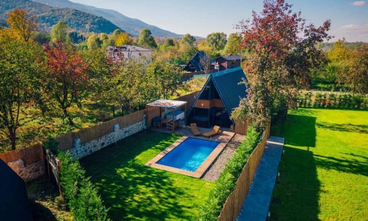 Yanik Ski Chalet | Maya Sapanca Bungalow