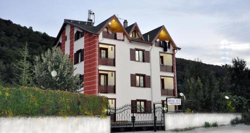 Karacasu Apartment | Mekan Ilica Apart Otel