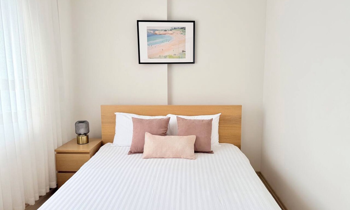 Antalya City Centre Apartment | Modern Central Flat Near Old Town with Fast WiFi 2BR