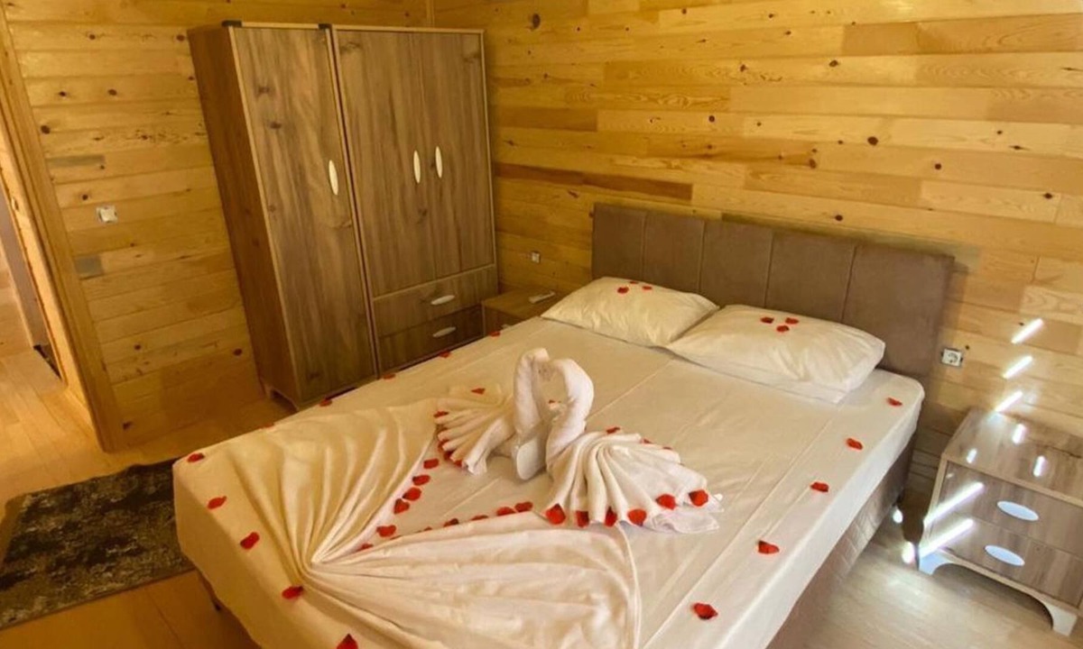 Bayraklı Cabin | Okeanos Beach Bungalow