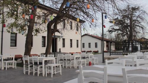 Arnavutkoy District Hotel | Otel İstasyon
