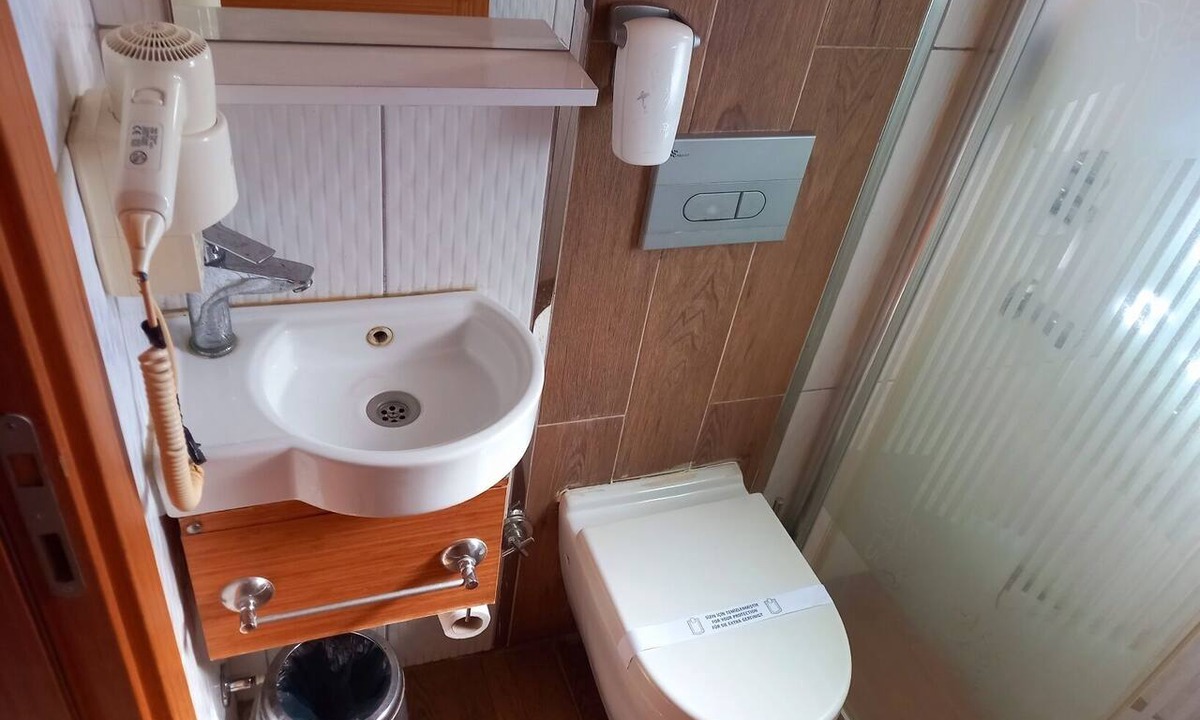 Yenifoca Hotel | Otel Safran Palas
