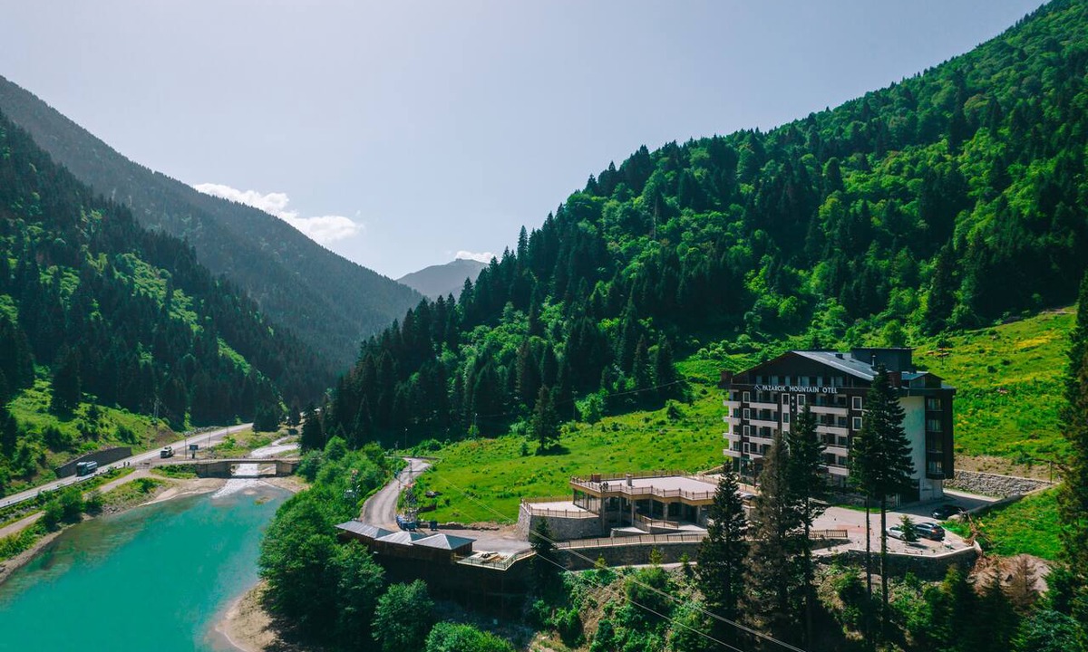 Arakli Hotel | Pazarcik Mountain Hotel