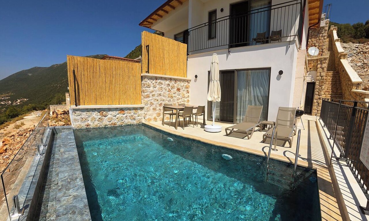 Kas House | Peaceful Kaş villa: private pool, panoramic views, and minutes to the centre.