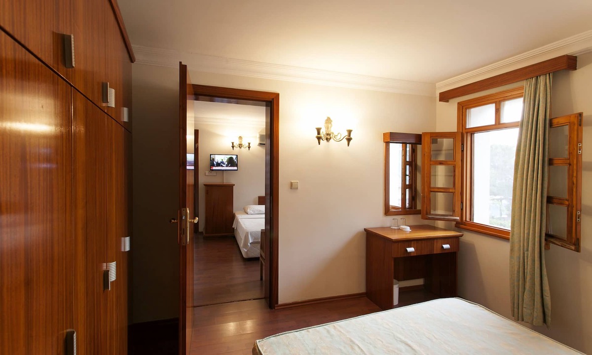 Oludeniz City Center Hotel | Perdikia Beach Hotel