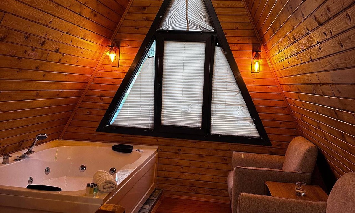 Kasustu Ski Chalet | QZEN BUNGALOW