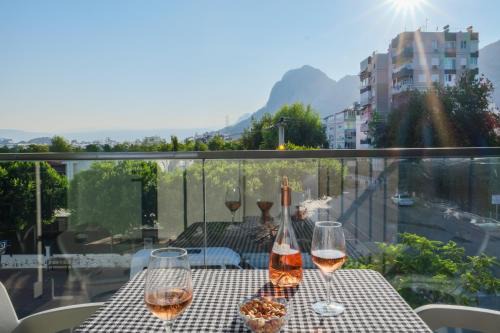 Konyaalti Apartment | RudBlu Suites