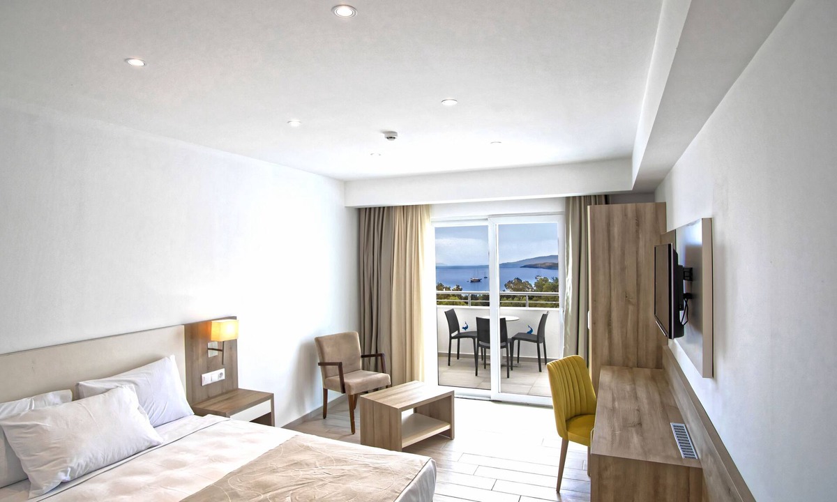 Gumbet Hotel | Shark Club Hotel