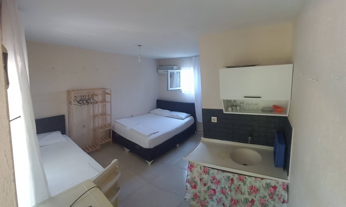 Urkmez Hostel | Suna Pansiyon