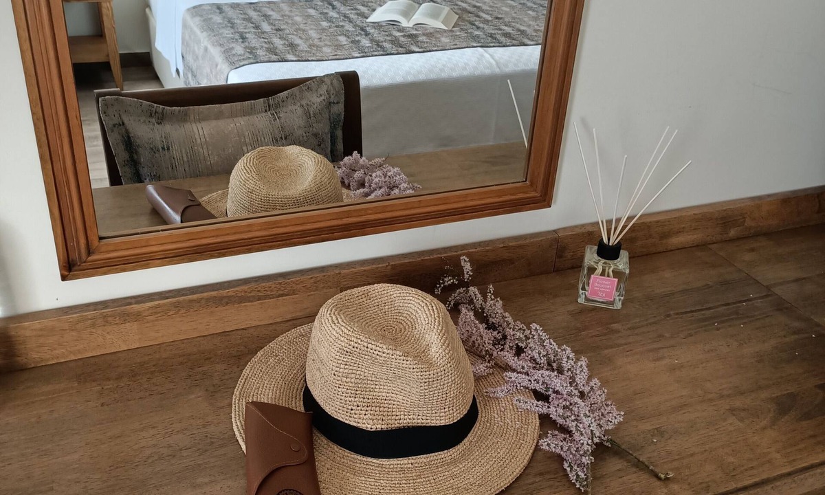 Gokceada Hotel | Surf Egitim Merkezi Oteli