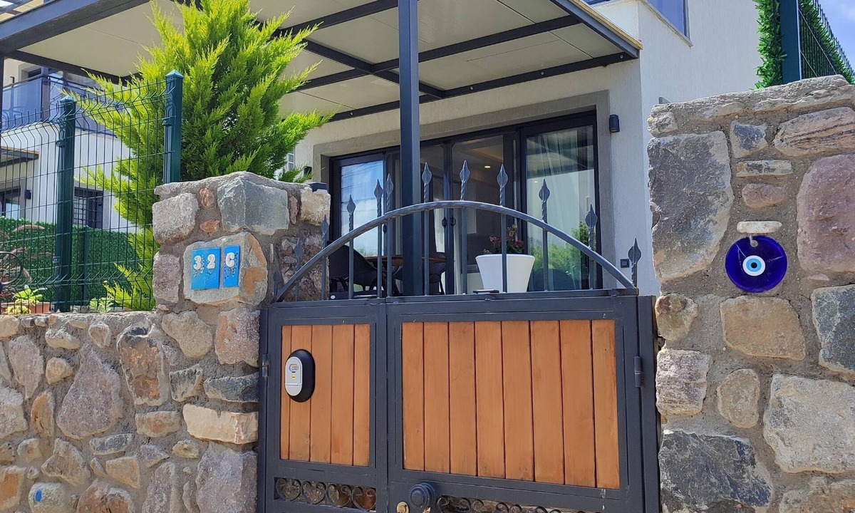 Akyarlar House | Tranquil 2-bedroom house with AC in enjoyable Bodrum Akyarlar